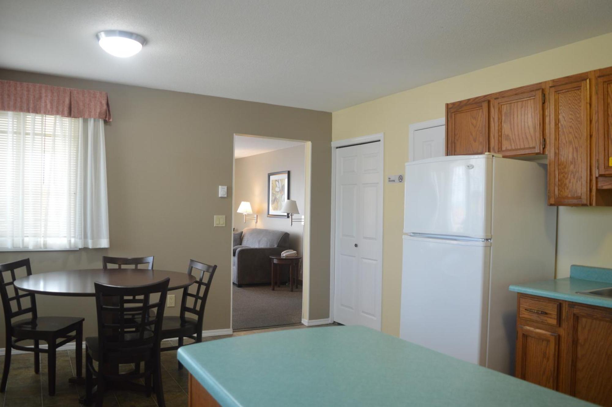 Siesta Suites Kelowna Eksteriør bilde