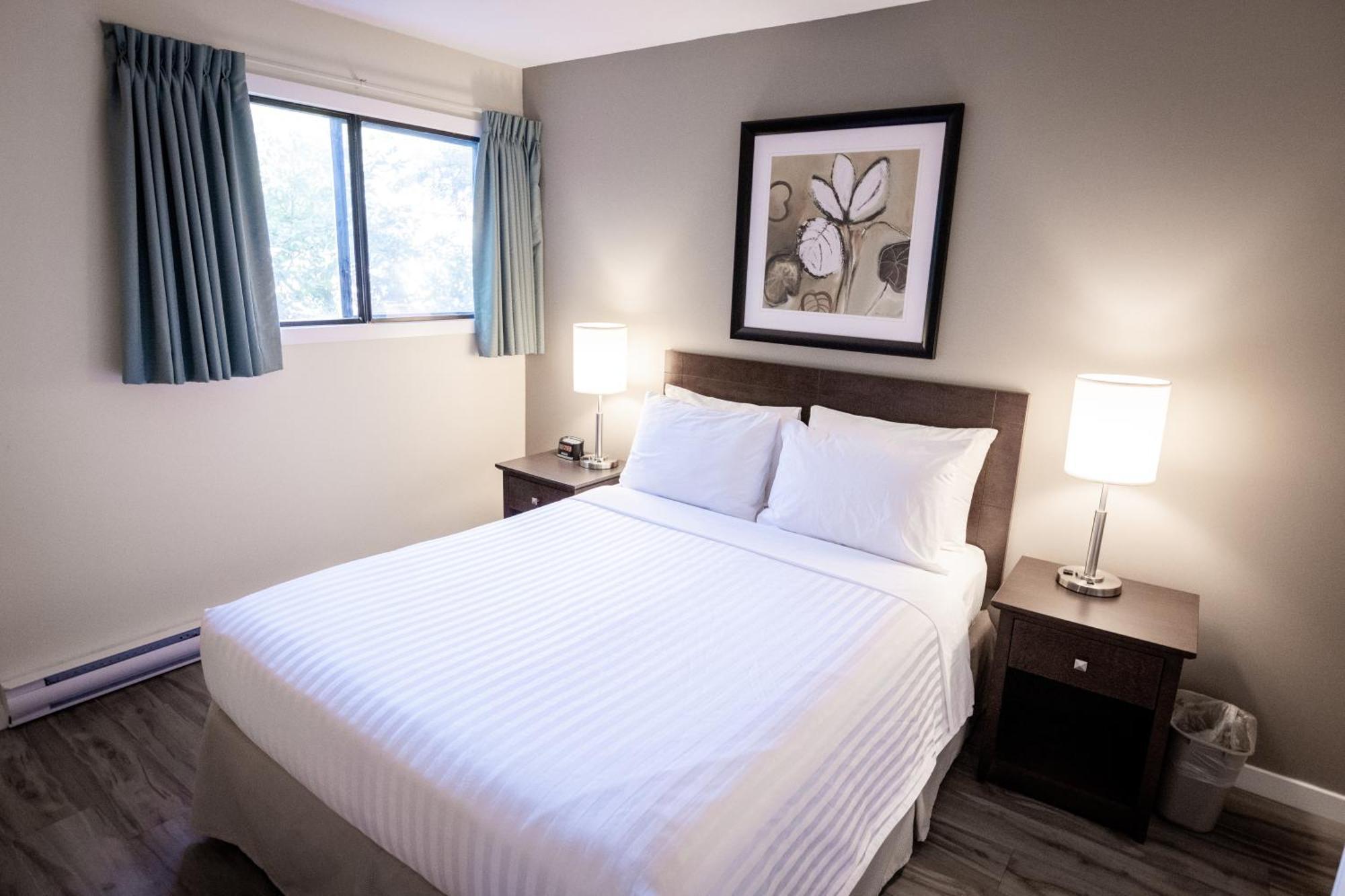 Siesta Suites Kelowna Eksteriør bilde