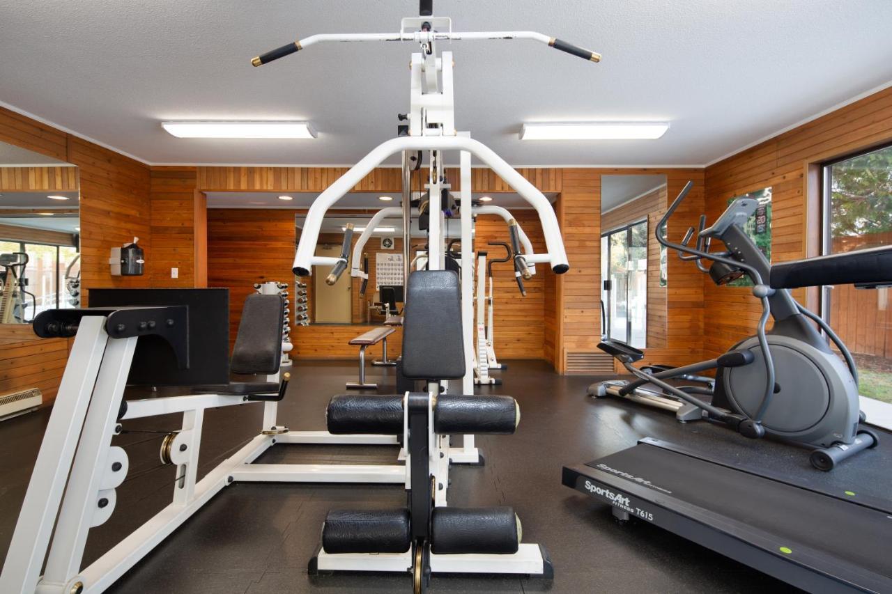 Siesta Suites Kelowna Eksteriør bilde